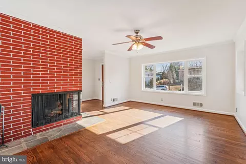 Living - 1216 Kathryn Rd, Silver Spring, MD 20904 photo 6 of 9