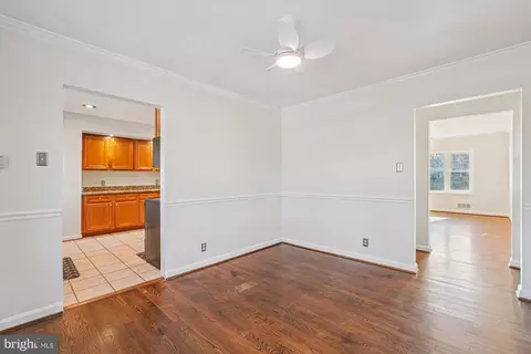 Entry Way - 1216 Kathryn Rd, Silver Spring, MD 20904 photo 3 of 4