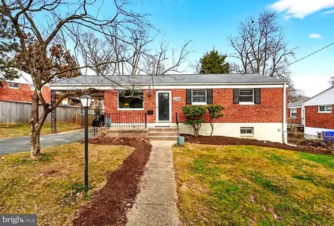 11206 Ashley Dr, Rockville, MD 20852