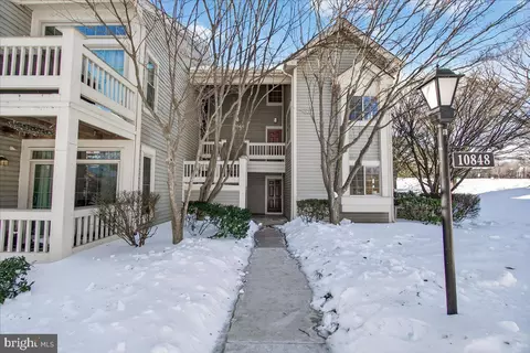 10848 Antigua Ter #201, Rockville, MD 20852