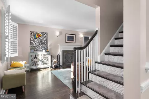707 Forest Glen Rd, Silver Spring, MD 20901 photo 4