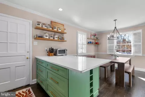 707 Forest Glen Rd, Silver Spring, MD 20901 photo 7