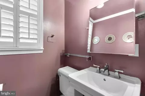 707 Forest Glen Rd, Silver Spring, MD 20901 photo 15