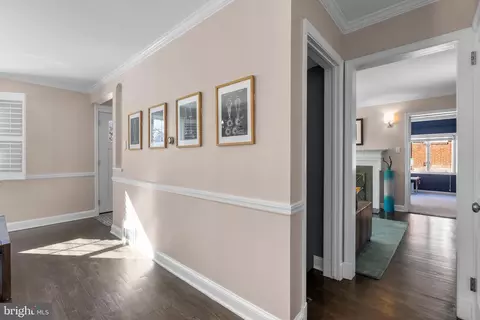 707 Forest Glen Rd, Silver Spring, MD 20901 photo 16