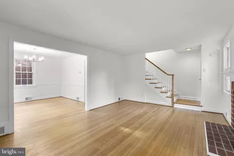 506 Bonifant St, Silver Spring, MD 20910 photo 6