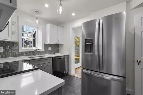 506 Bonifant St, Silver Spring, MD 20910 photo 14