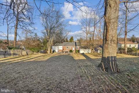 Exterior - 11814 College View Dr, Silver Spring, MD 20902 photo 3 of 5