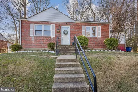 Exterior - 11814 College View Dr, Silver Spring, MD 20902 photo 4 of 5