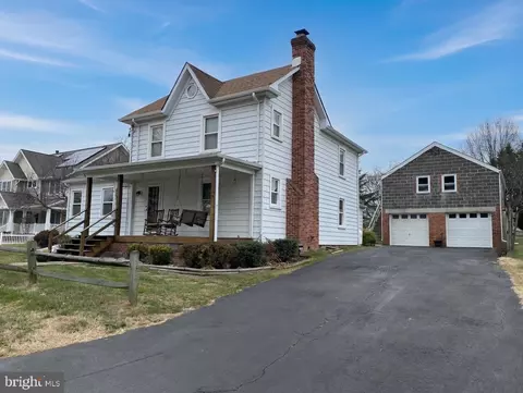 7816 Derwood St, Derwood, MD 20855