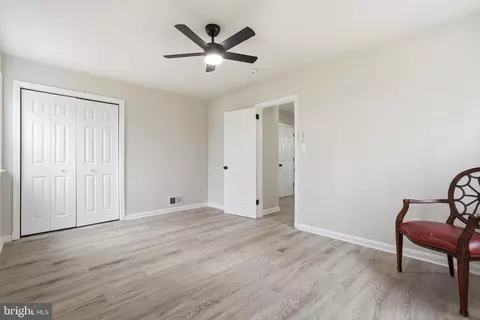 Entry Way - 115 Lillian Ln, Silver Spring, MD 20904 photo 2 of 4