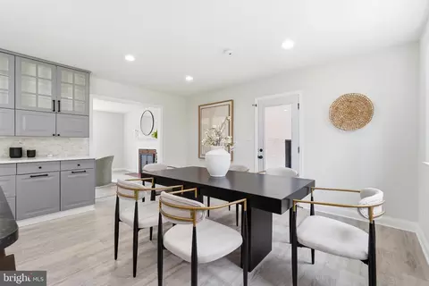 Dining - 115 Lillian Ln, Silver Spring, MD 20904 photo 2 of 4