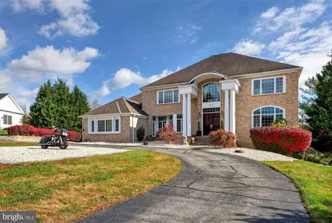 12629 High Meadow Rd, North Potomac, MD 20878