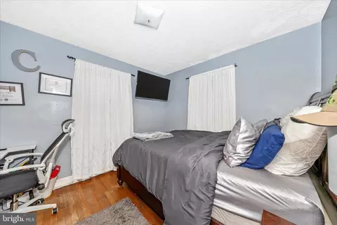 Bedroom - 10325 Lewis Dr, Damascus, MD 20872 photo 1 of 10