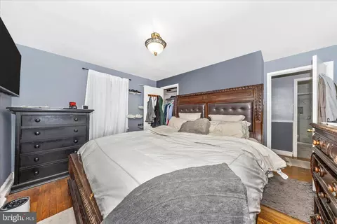 Bedroom - 10325 Lewis Dr, Damascus, MD 20872 photo 5 of 10
