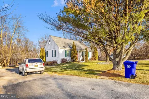 Other - 10325 Lewis Dr, Damascus, MD 20872 photo 1 of 17