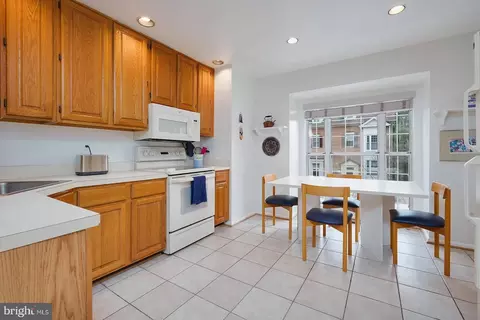 13402 Silver Moon Way, Silver Spring, MD 20904 photo 9