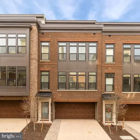 5405 Goshawk Aly, Bethesda, MD 20816