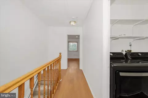 Entry Way - 15001 Eardley Ct #283-D, Silver Spring, MD 20906 photo 10 of 11