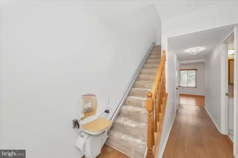 Entry Way - 15001 Eardley Ct #283-D, Silver Spring, MD 20906 photo 7 of 11