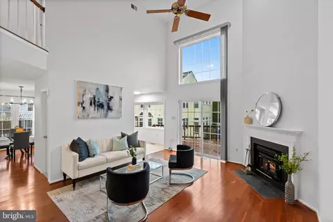 Living - 14810 Cherry Leaf Ter, Silver Spring, MD 20906 photo 2 of 4