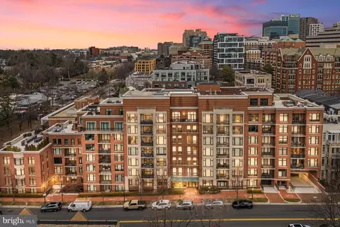 4915 Hampden Ln #405, Bethesda, MD 20814