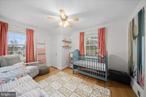 Bedroom - 10310 Naglee Rd, Silver Spring, MD 20903 photo 4 of 7