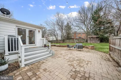 Exterior - 10310 Naglee Rd, Silver Spring, MD 20903 photo 4 of 4