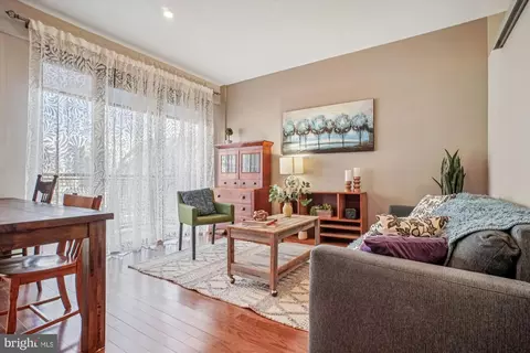 Living - 1320 Fenwick Ln #711, Silver Spring, MD 20910 photo 1 of 7