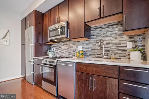 Kitchen - 1320 Fenwick Ln #711, Silver Spring, MD 20910 photo 3 of 3