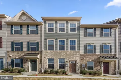 19708 Preservation Mews, Montgomery Village, MD 20886