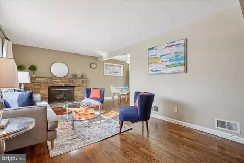 Living - 1707 Sanford Rd, Silver Spring, MD 20902 photo 5 of 5