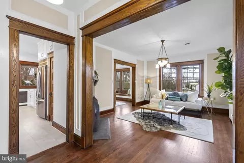 Entry Way - 9403 Warren St, Silver Spring, MD 20910 photo 3 of 3