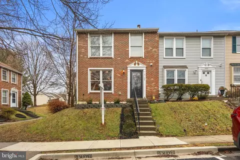 19109 Partridge Wood Dr, Germantown, MD 20874