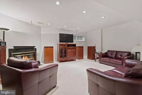 1912 Dennis Ave, Silver Spring, MD 20902 photo 23