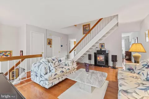 1912 Dennis Ave, Silver Spring, MD 20902 photo 4
