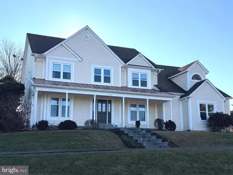 21732 Brink Meadow Ln, Germantown, MD 20876