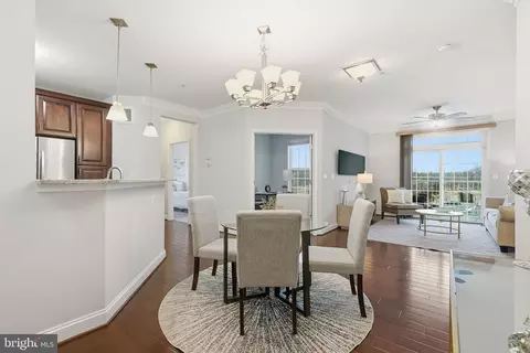 3911 Doc Berlin Dr #34, Silver Spring, MD 20906