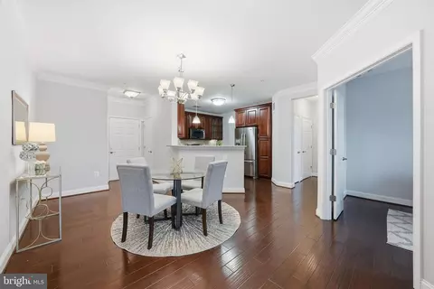 Dining - 3911 Doc Berlin Dr #34, Silver Spring, MD 20906 photo 3 of 3