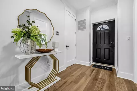 Entry Way - 414 Waterford Rd, Silver Spring, MD 20901 photo 1 of 10