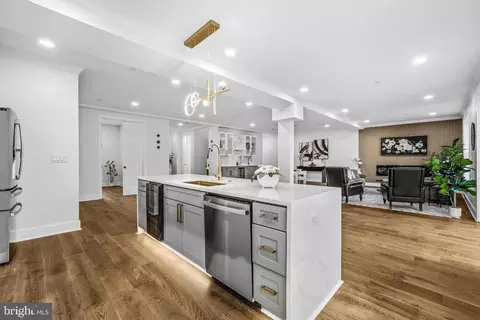 Kitchen - 414 Waterford Rd, Silver Spring, MD 20901 photo 2 of 4