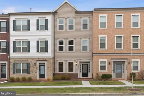 13606 Harrier Way, Clarksburg, MD 20871