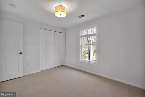 15101 Snowden Dr, Silver Spring, MD 20905 photo 54