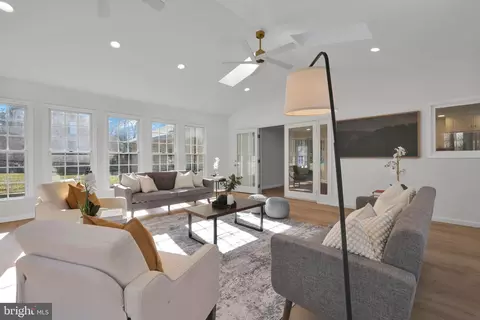 15101 Snowden Dr, Silver Spring, MD 20905 photo 32