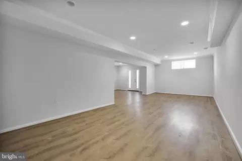 15101 Snowden Dr, Silver Spring, MD 20905 photo 59
