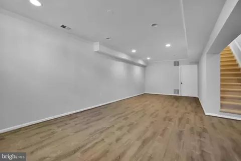 15101 Snowden Dr, Silver Spring, MD 20905 photo 57