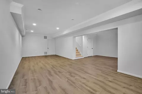 15101 Snowden Dr, Silver Spring, MD 20905 photo 58