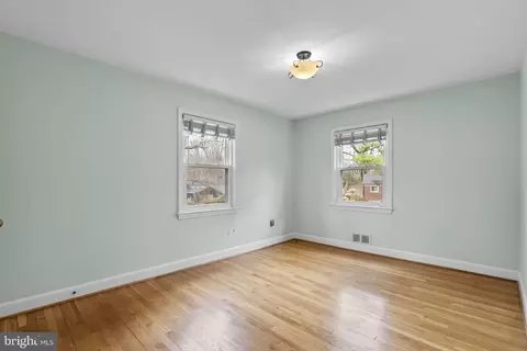 Bedroom - 414 Hillmoor Dr, Silver Spring, MD 20901 photo 1 of 11