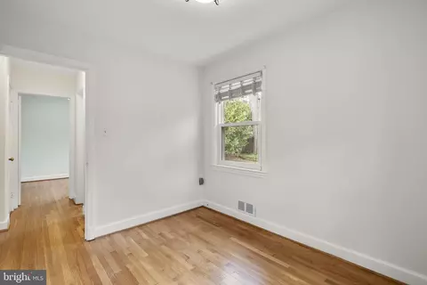 Bedroom - 414 Hillmoor Dr, Silver Spring, MD 20901 photo 9 of 11