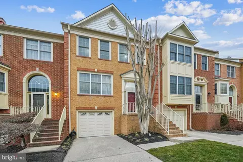 28 Sterling Ct, Rockville, MD 20850