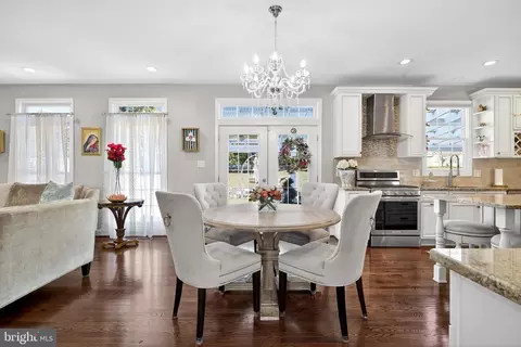 Dining - 2013 Sullivan Ln, Silver Spring, MD 20906 photo 4 of 4